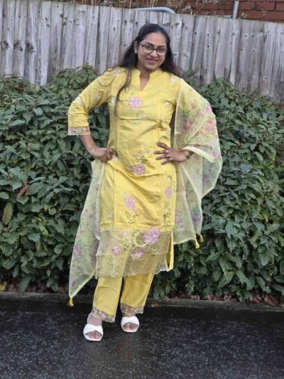 Lomond Yellow & Pink Suit Set – Floral Embroidery & Lace Border Detailing