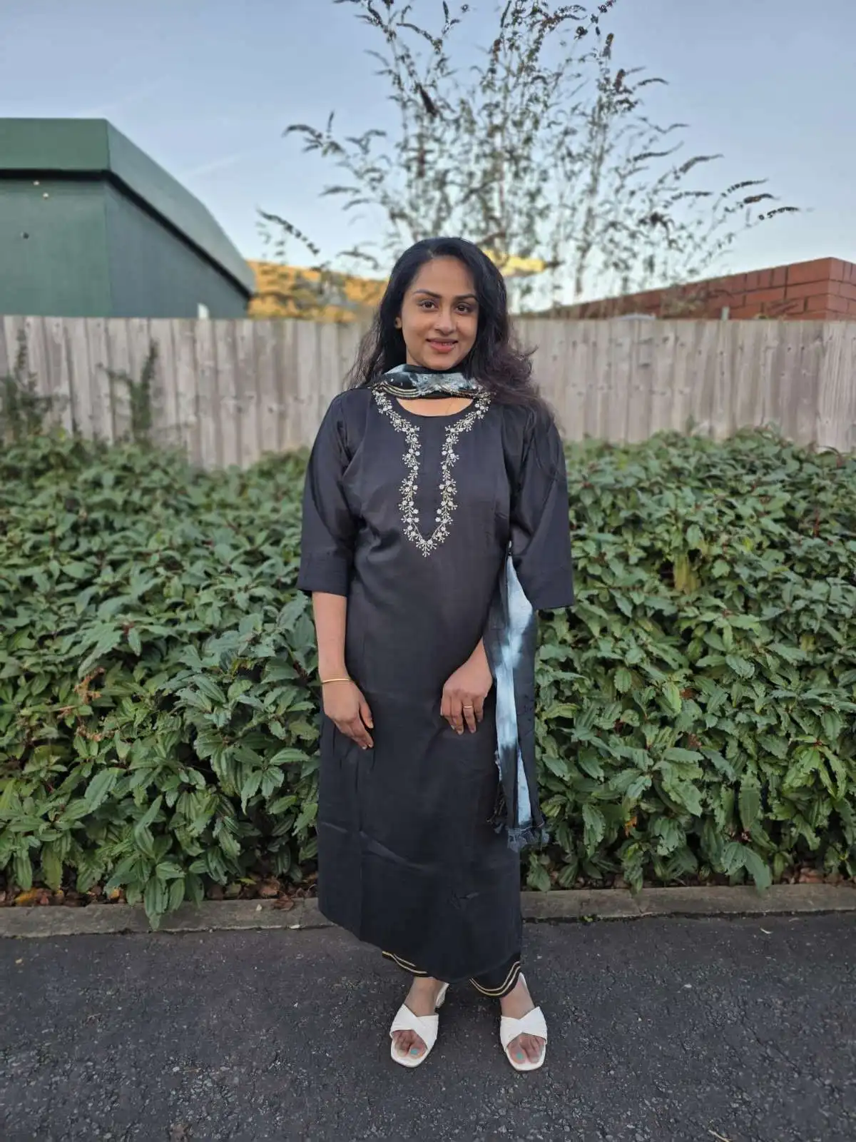 Elegant Black Embroidered Kurta Set with Subtle Tie-Dye Dupatta